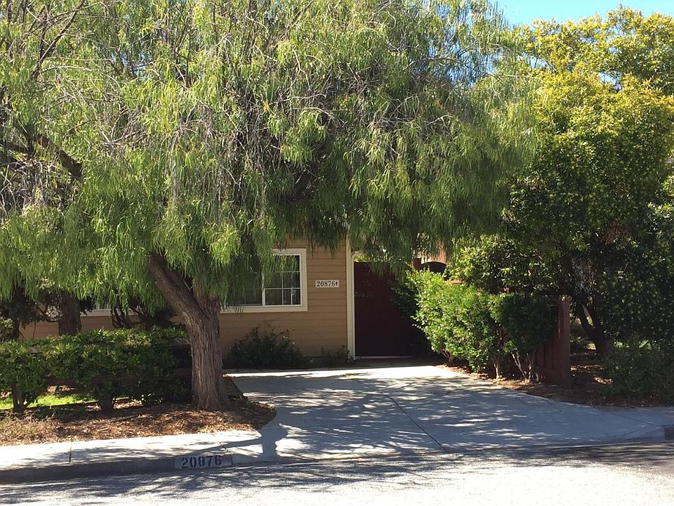 1st image of 20876 Garden Gate Dr