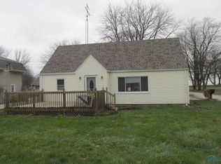 5919 Bay Shore Rd, Oregon, OH 43616