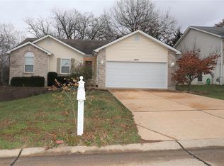 1950 McKinley Range, Festus, MO 63028