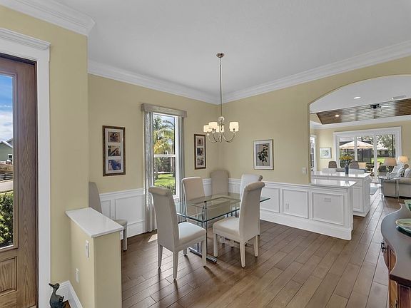 3rd image of 1970 Bridgepointe Cir