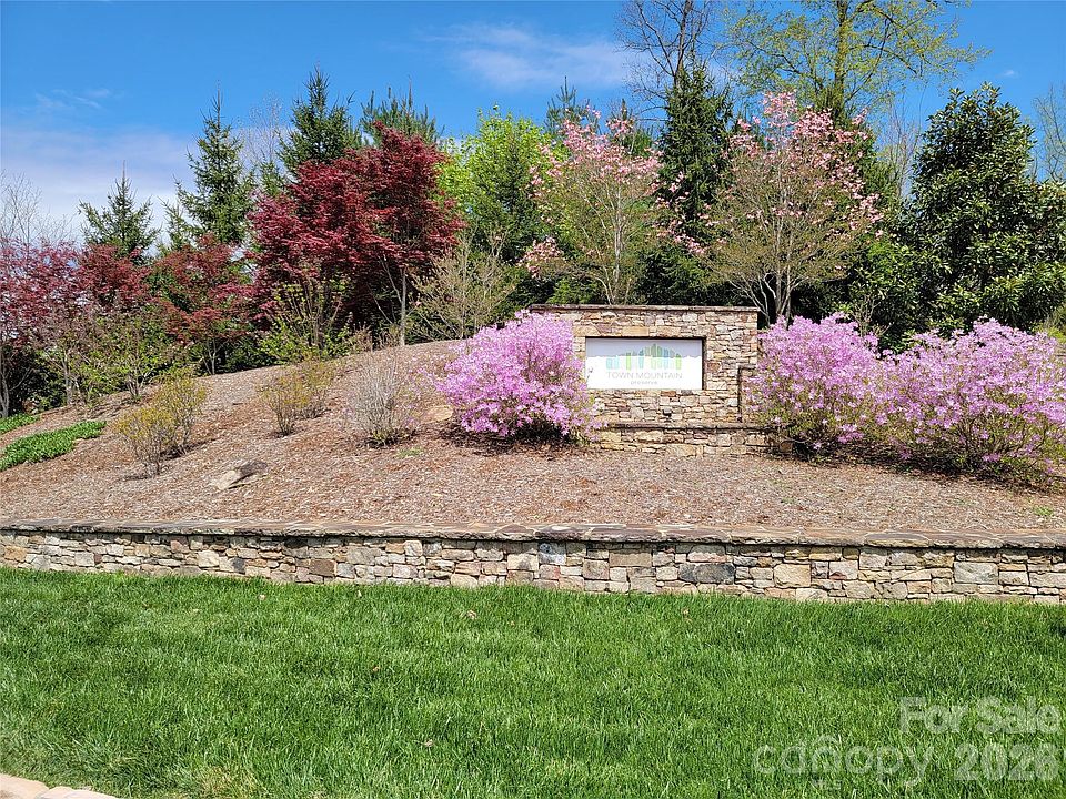 1st image of 48 Longspur Ln #58