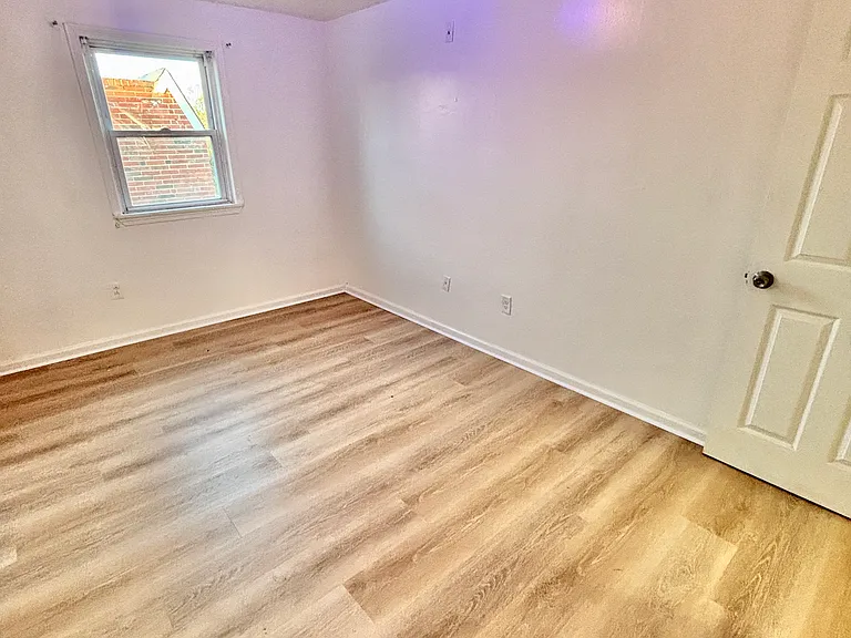 1515 Tyson Ave #3 — Photo 10