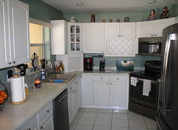 4th image of 2971 SW Fluvia St