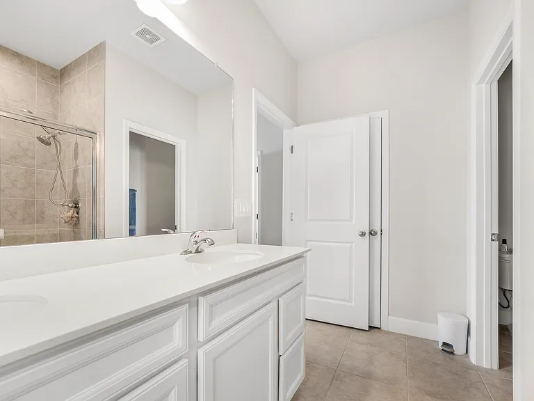 14048 Crimson Ave — Photo 27