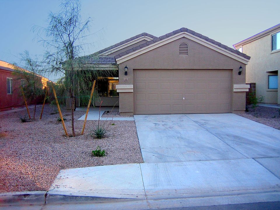 1st image of 43755 W Wild Horse Trl
