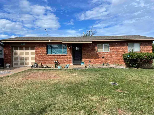 736 SW 46th St, Lawton, OK 73505