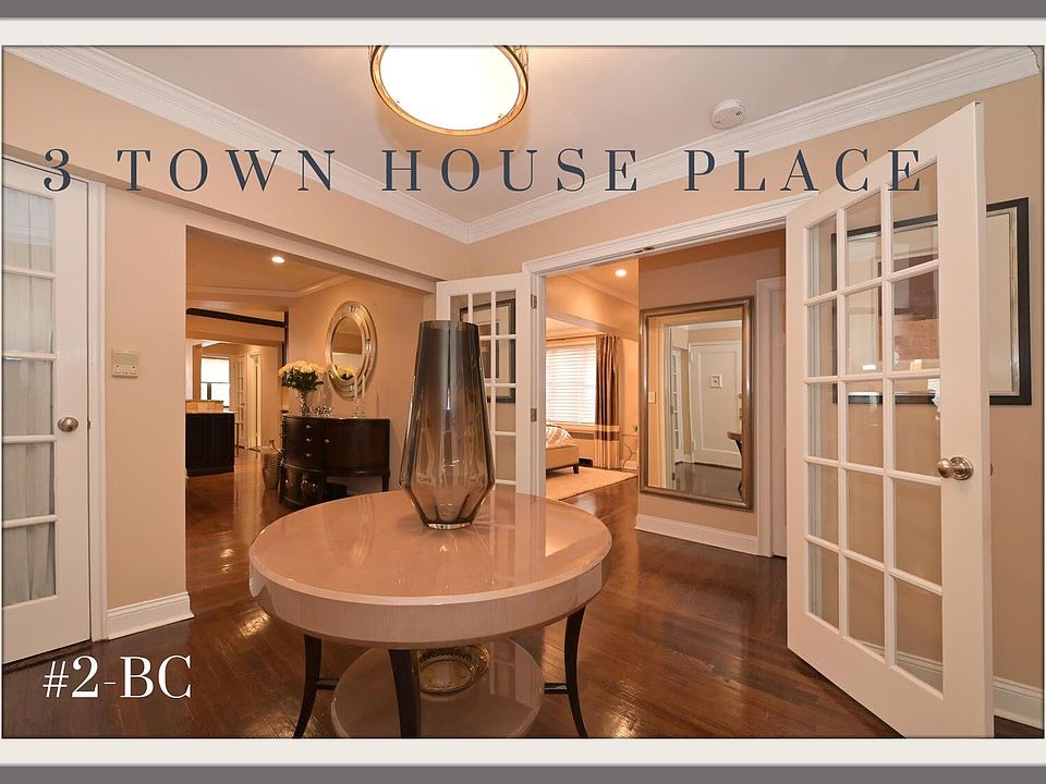 1st image of 3 Town House Pl #2BC