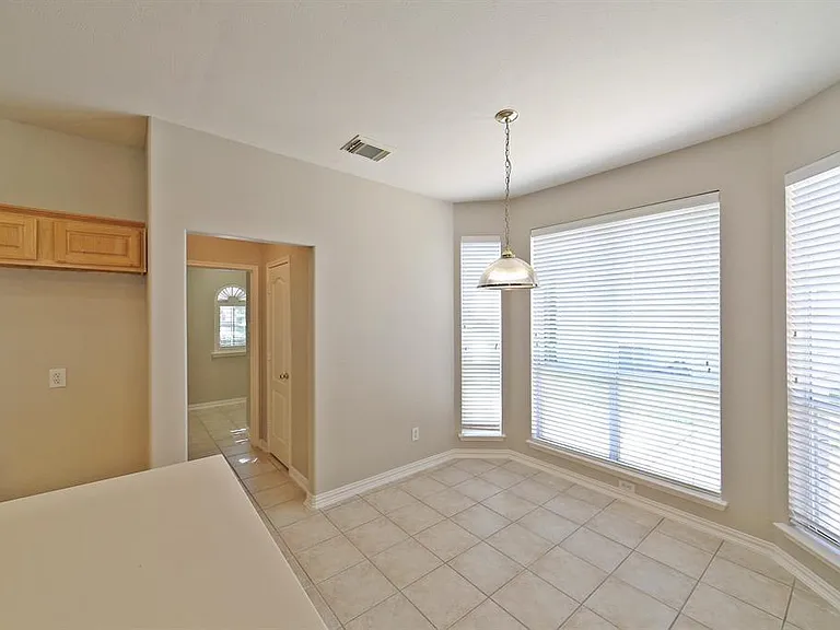 407 Groveton Ridge Ln — Photo 13