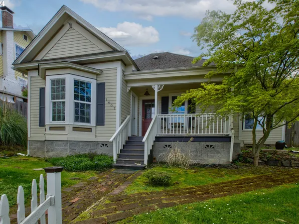 1407 SE Douglas Ave, Roseburg, OR 97470