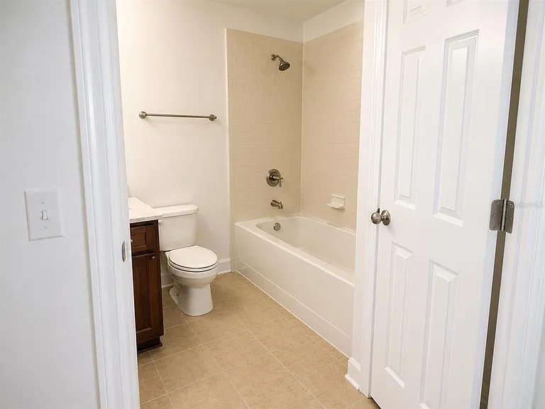 1218 Bermuda Lakes Ln #203 — Photo 15