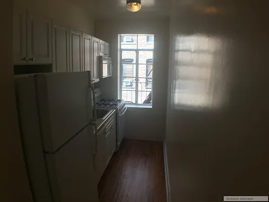 Rented by Sovereign Associates | media 30