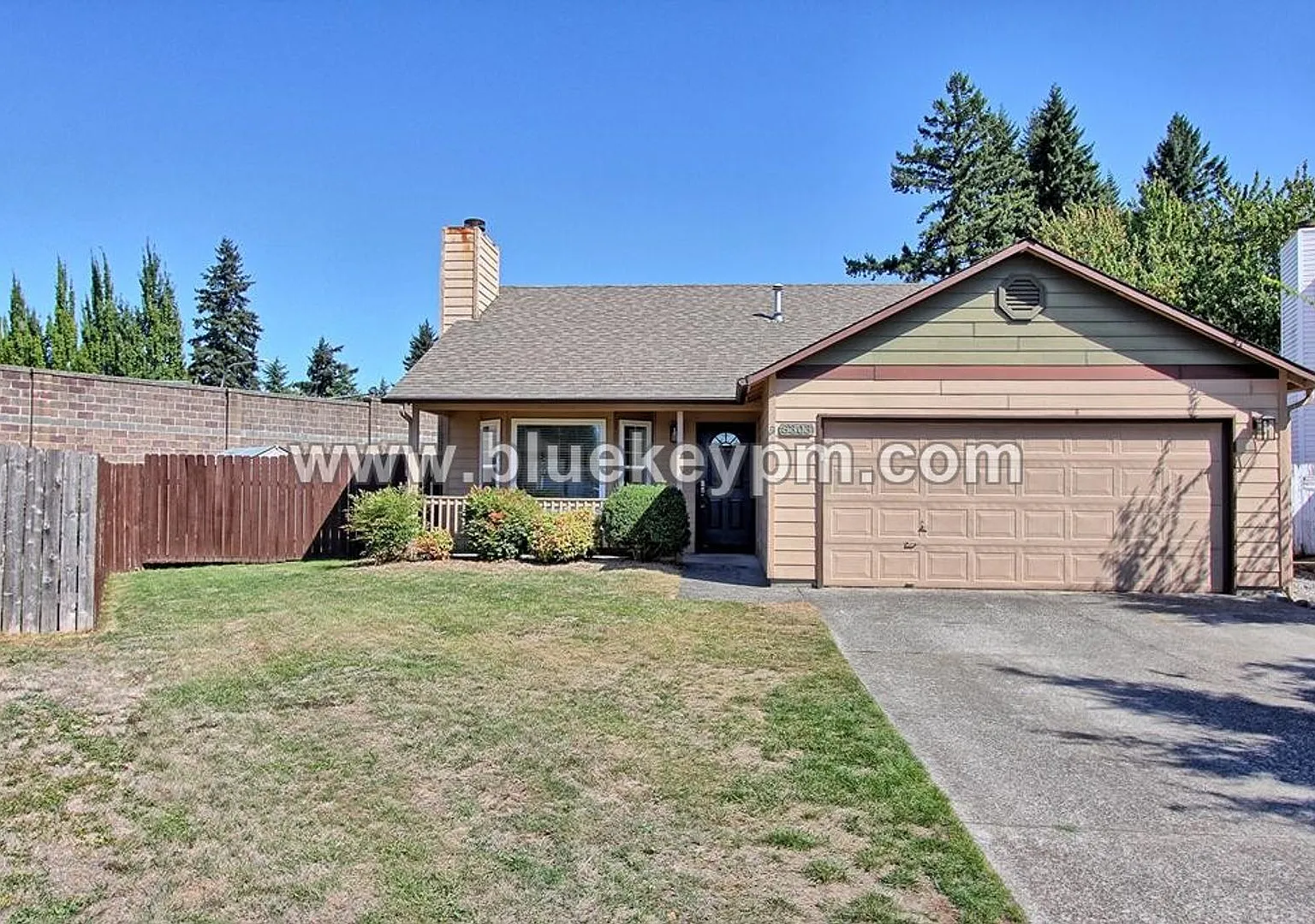 3 Bed, 2 Baths Home in Orchards Neighborhood of Vancouver — Photo 1