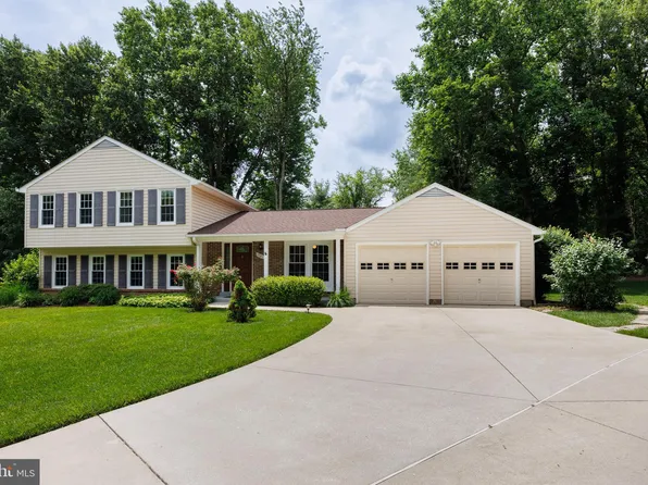 10413 Blue Arrow Ct, Columbia, MD 21044