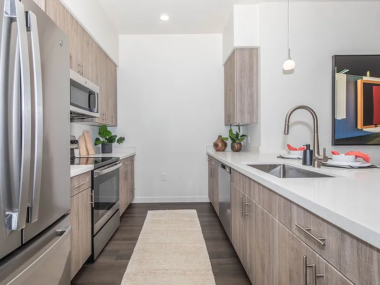 DC Heights Apartments — Photo 126