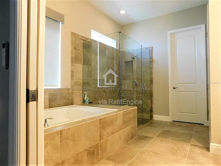 15532 Sweet Orange Ave — Photo 3