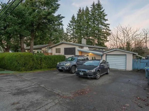 11084 148th St, Surrey, BC V3R 3Y8
