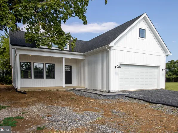 50 Belview Dr, Martinsburg, WV 25404