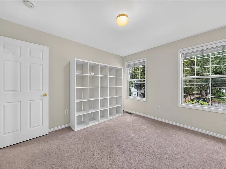 3813 Rochester Rd — Photo 20