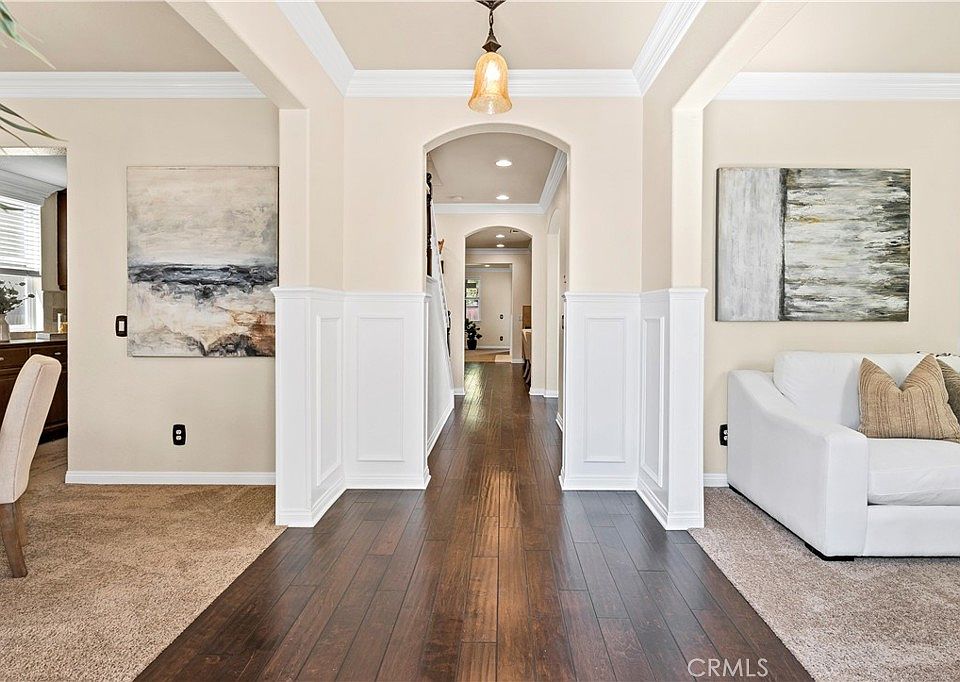 1st image of 40251 Pasadena Dr