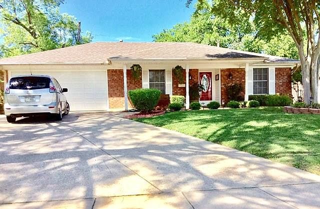 1st image of 7409 Monterrey Dr