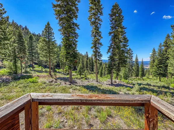 19090 Glades Pl, Truckee, CA 96161