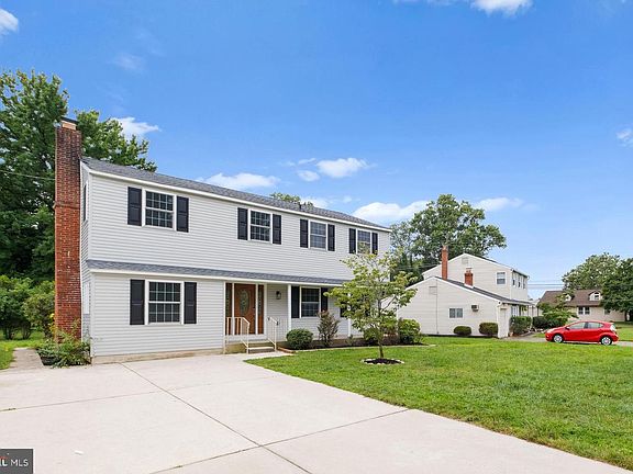 2nd image of 1205 Severn Ave