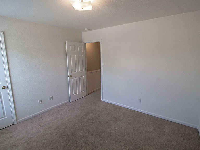 5200 Tessa Way — Photo 22