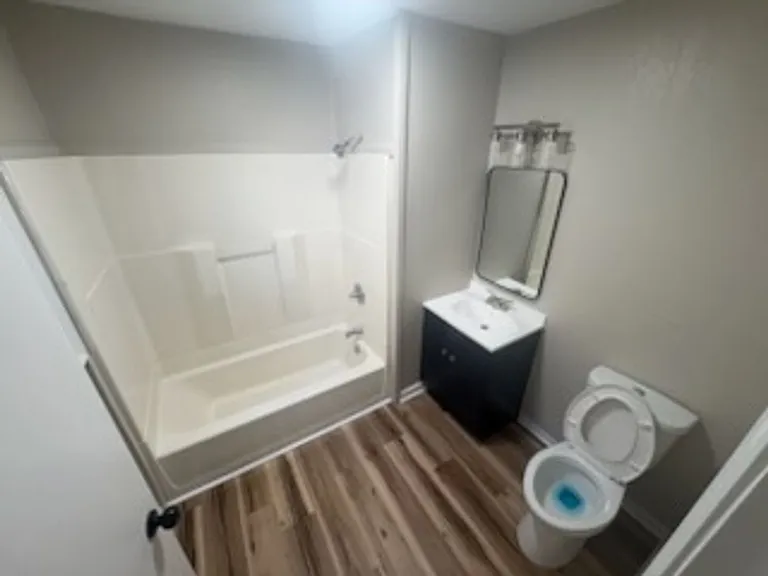 203 S Whitmer St — Photo 5