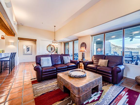 2nd image of 9951 E Graythorn Dr