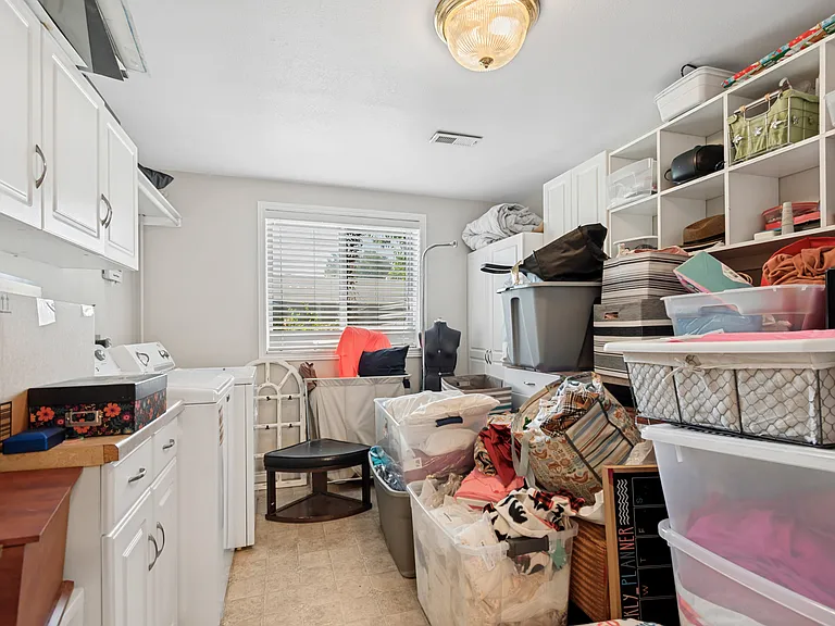 1017 N 125 E — Photo 21