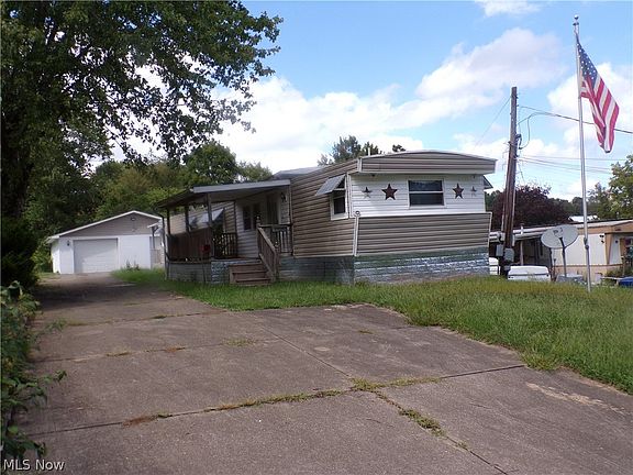 4th image of 1004 Grandview Mnr
