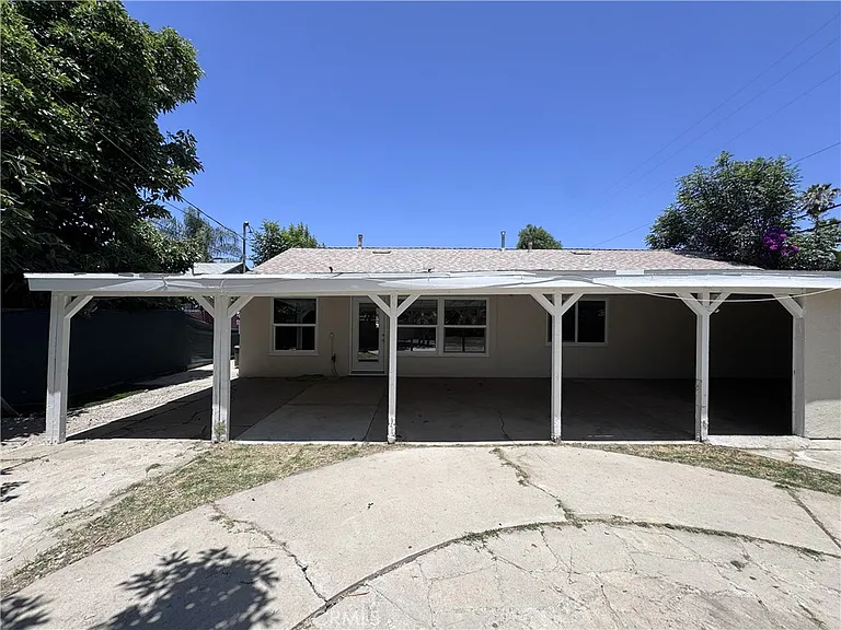 17738 Lanark St — Photo 18