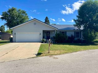 2818 Fides Ct, Bay City, MI 48708