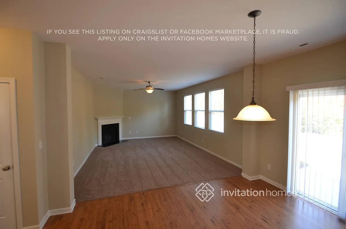Building Photo - 7112 Bear Grass Ln