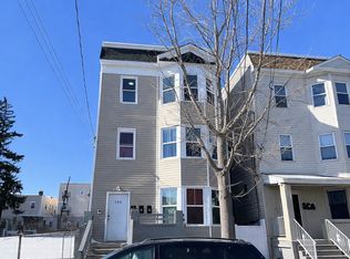 785 S 18th St FLOOR 3, Newark, NJ 07103