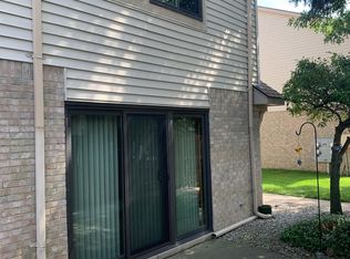 24110 Avon Ln, Clinton Township, MI 48036