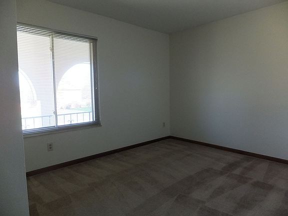 4th image of 7321 Onyx Way APT A