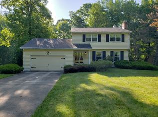 6837 Katahdin Dr, Youngstown, OH 44514