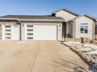 6216 S El Dorado Ave, Sioux Falls, SD 57108