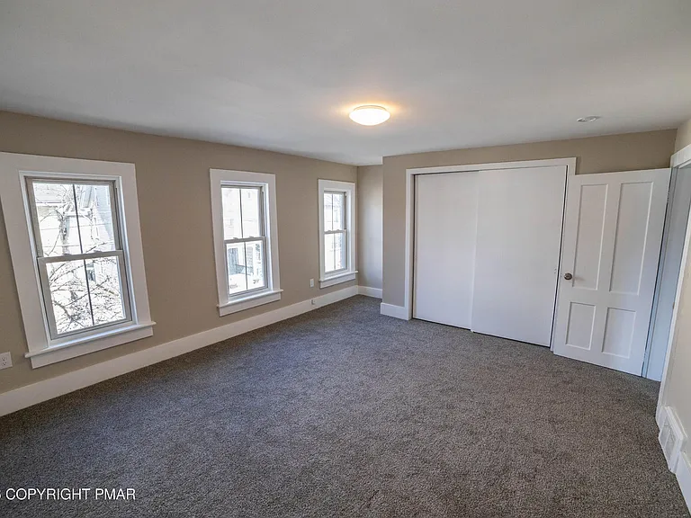 811 Monroe St #1 — Photo 14