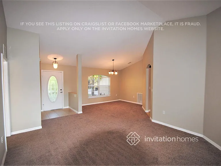 450 Calabria Ave SE — Photo 3