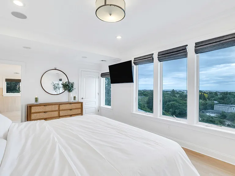51 Cliff Rd — Photo 20