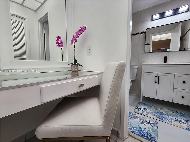 3505 S Ocean Dr #819 — Photo 11