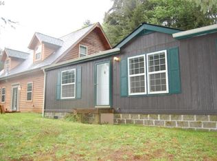 29380 Hale Rd, Scappoose, OR 97056