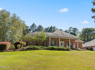 408 Castlewoods Blvd, Brandon, MS 39047