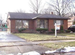 21836 Sussex St, Oak Park, MI 48237