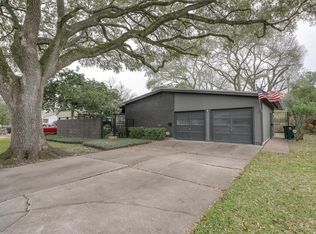 7139 Sharpcrest St, Houston, TX 77074