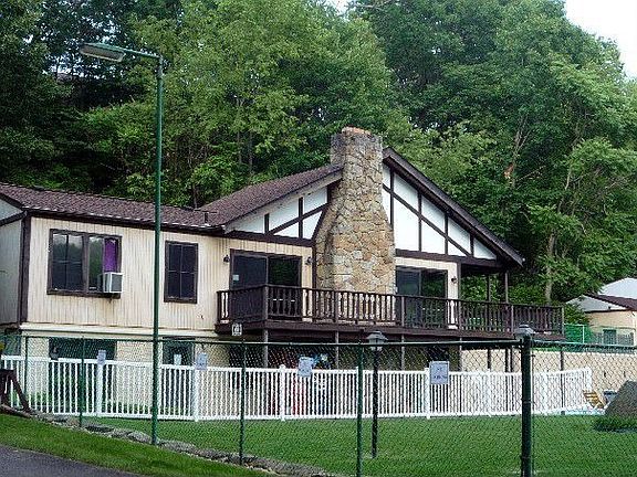 5th image of 111 Thornberry Dr