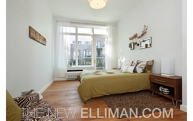 Rented by Douglas Elliman | media 25