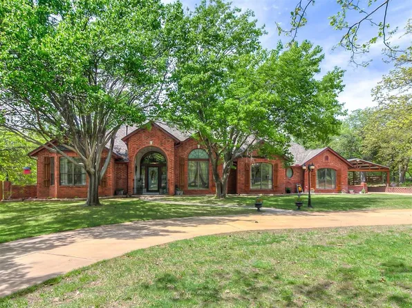 11021 Goldleaf Ln, Oklahoma City, OK 73131